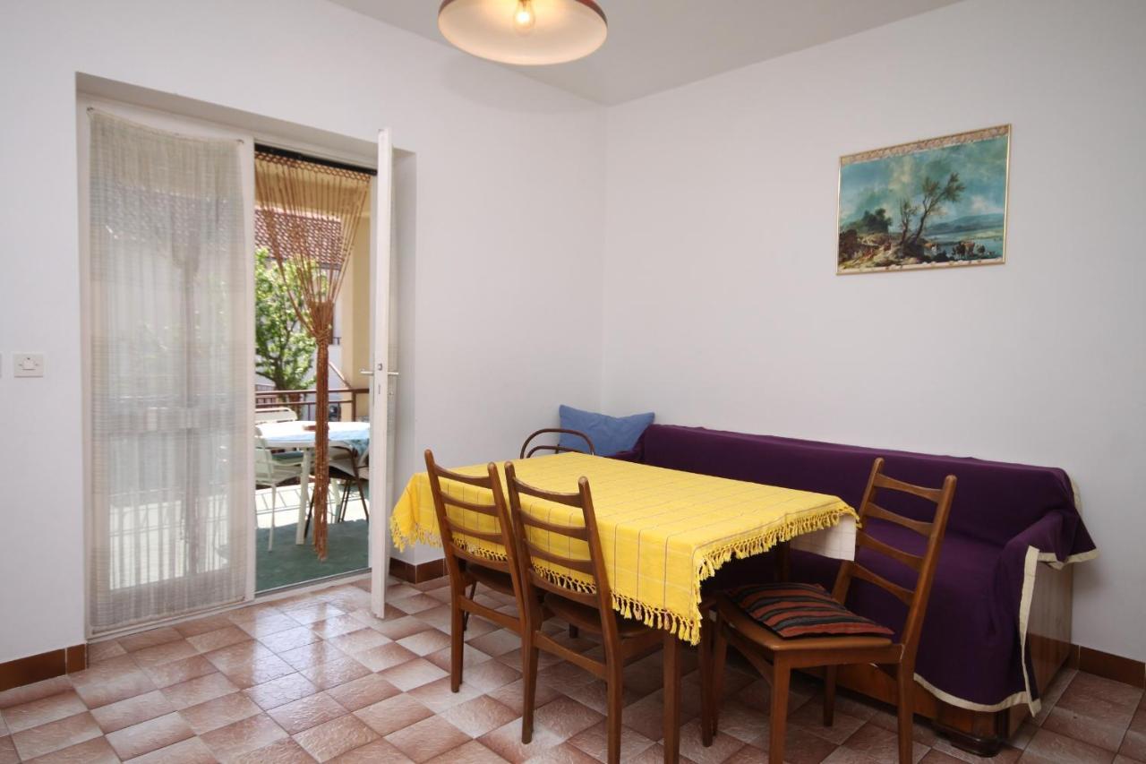 Apartments With A Parking Space Srima - Vodice, Vodice - 6099 Exterior foto